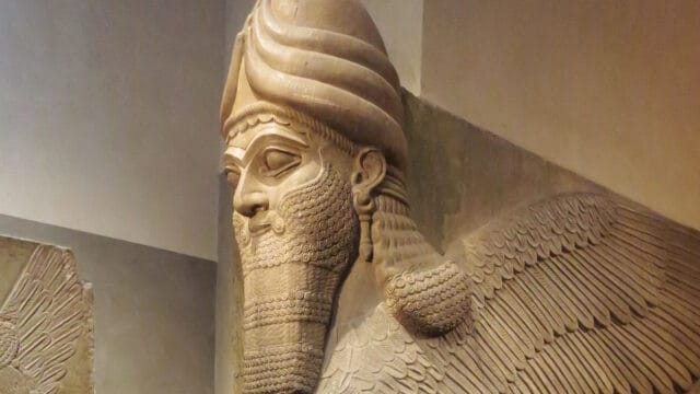 diferencia entre siria y asiria