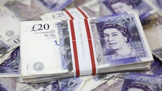 Diferencia entre la libra y la libra esterlina libras billetes dinero